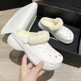 Cave shoes Women's plush thick soles increase winter Baotou cotton slippers Female temperament Fairy muffin anti-skid cotton shoes (colour: 9901 white, size: 35/36 fits 34/35)